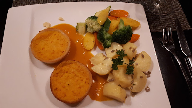 Opinii despre Kowald's Bistro în Bad Loipersdorf - Gastronomie und Hotellerie