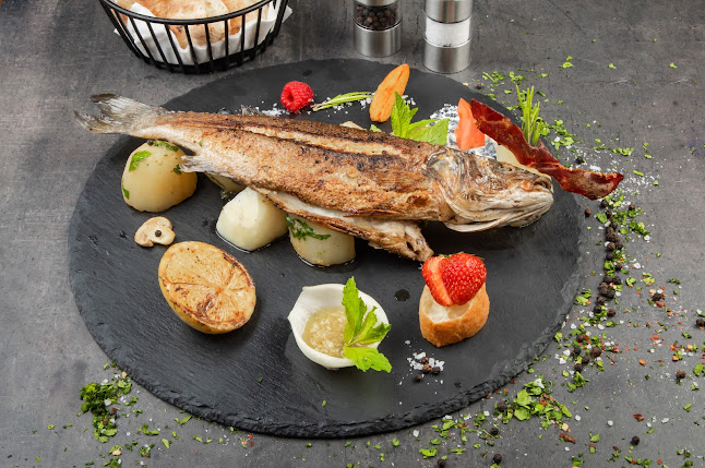 Opinii despre XxXL Grill Restaurant în Wien - Gastronomie und Hotellerie