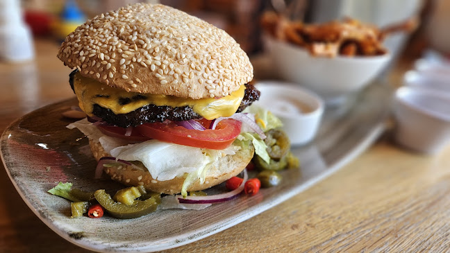 Opinii despre OX AMERICAN BAR & GRILL ST PÖLTEN în St. Pölten - Gastronomie und Hotellerie