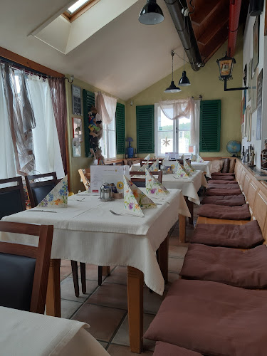 Comentarii opinii despre Solar-Cafe Pizzeria Figaro