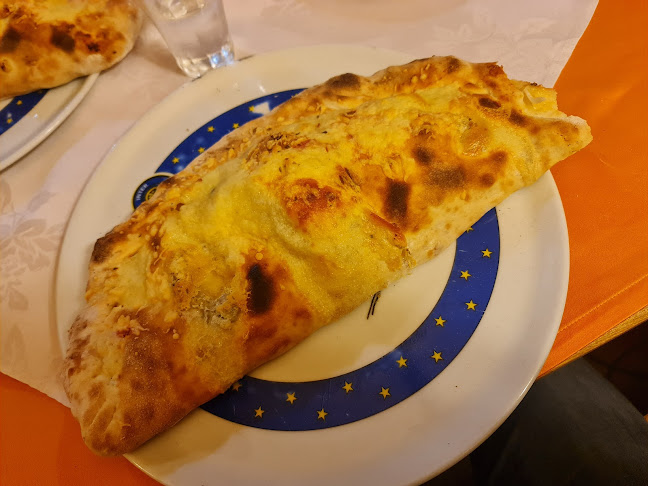 Pizzeria La Storia - Gastronomie und Hotellerie