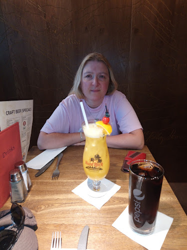 Comentarii opinii despre Hard Rock Cafe