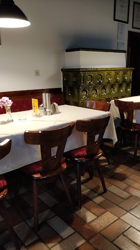 Opinii despre Gasthaus Mayrhof în Mattsee - Gastronomie und Hotellerie