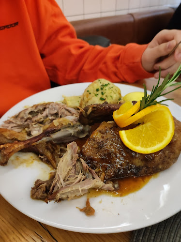 Opinii despre Gasthaus Hofwirt în Pettenbach - Gastronomie und Hotellerie