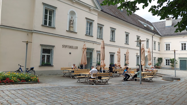 Kirchplatz 1, 8911 Admont