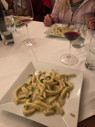 Opinii despre ISTRA Konoba Restaurant în Salzburg - Gastronomie und Hotellerie