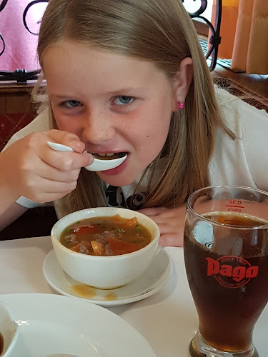 Opinii despre LOTUS Chinarestaurant în Saalfelden am Steinernen Meer - Gastronomie und Hotellerie