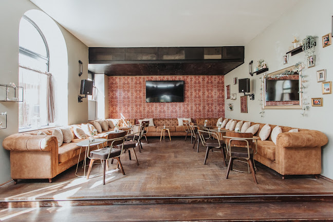 Unicorn Bar Kitchen & Club - Gastronomie und Hotellerie