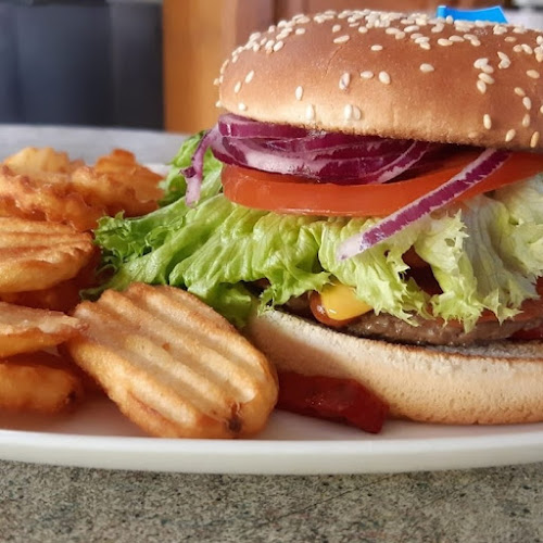 Opinii despre Pizzeria Miami în Bad Fischau - Gastronomie und Hotellerie