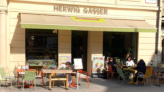 Herwig Gasser "Süßes vom Feinsten" 2500 Baden - Baden