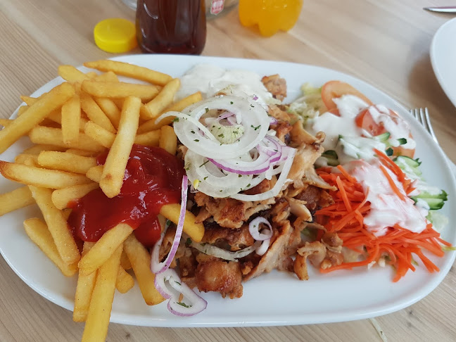 Opinii despre Imbiss Cafe Apart în St. Florian am Inn - Gastronomie und Hotellerie