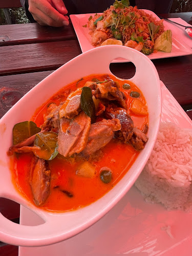 Suphanee‘s Thaiküche Hallein - Gastronomie und Hotellerie