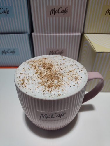 Opinii despre McDonald's Zams în Zams - Gastronomie und Hotellerie