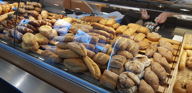 Resch&Frisch Liebesbrot Traun - Gastronomie und Hotellerie