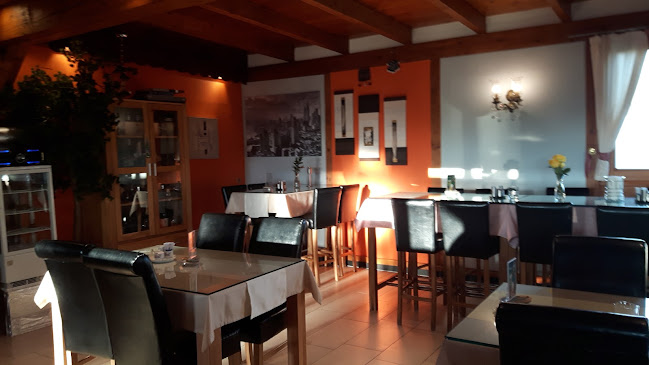 Opinii despre Kurtis Kebap und Pizza Ratzersdorf în St. Pölten - Gastronomie und Hotellerie