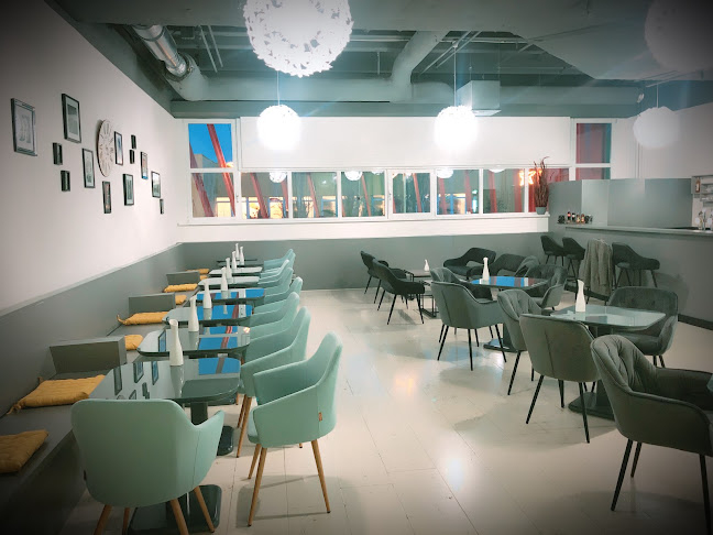 Moccino Café - Gastronomie und Hotellerie