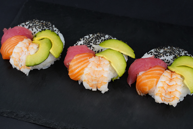 Opinii despre Akaz în Wien - Gastronomie und Hotellerie