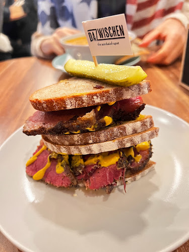 Ecklokal, Pramergasse 21/4, 1090 Wien