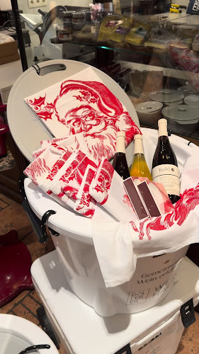 Opinii despre Döllerer Weinhaus & Enoteca în Kuchl - Gastronomie und Hotellerie