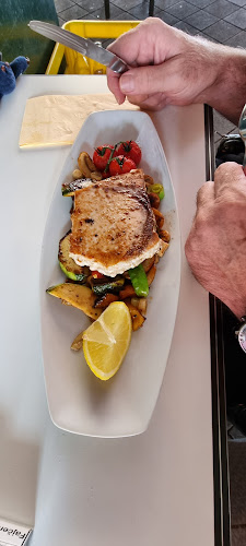 Opinii despre Fischviertel am Naschmarkt în Wien - Gastronomie und Hotellerie