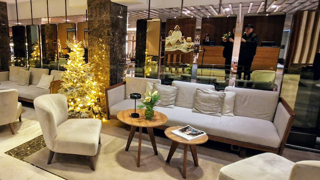 Opinii despre Atmosphere Rooftop Bar în Wien - Gastronomie und Hotellerie