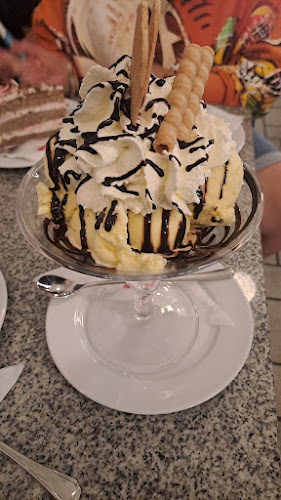 Opinii despre Cafe Restaurant Reichmann în Seelach - Gastronomie und Hotellerie