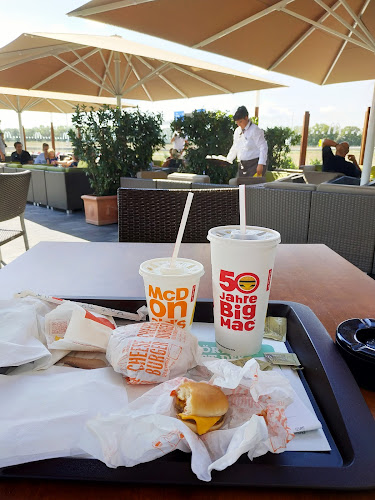 Brucker Bundesstrasse 6, 2320 Schwechat