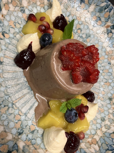 Schicker Restaurant - Catering - Vinothek - Café - Rösterei