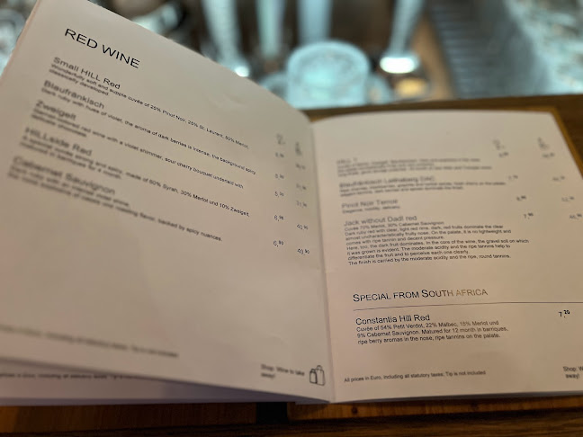 Opinii despre Leo HILLINGER Wineshop & Bar Wollzeile în Wien - Gastronomie und Hotellerie