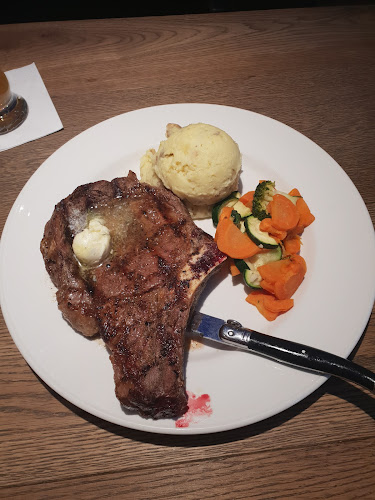 Comentarii opinii despre Hard Rock Cafe