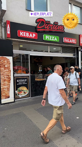 Opinii despre Kebab and Pizza în Wien - Gastronomie und Hotellerie