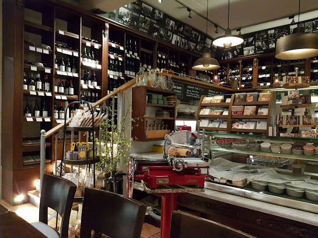 Döllerer Weinhaus & Enoteca - Kuchl