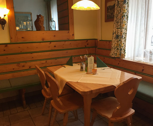 Opinii despre Hotel Zum Kirchenwirt în Mariazell - Gastronomie und Hotellerie