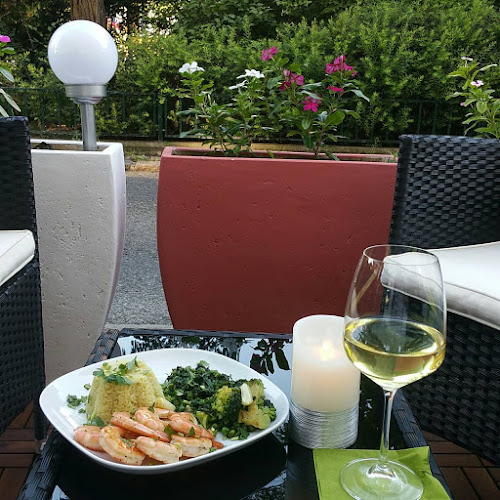 MINOR COCKTAILBAR KAFFEE SNACKS - Wien