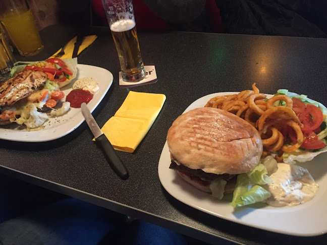 Opinii despre Buffalo Regau Cafe-Bar-Restaurant în Regau - Gastronomie und Hotellerie