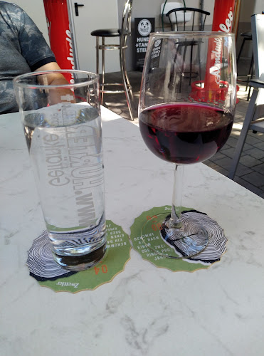 Comentarii opinii despre SEVEN Restaurant