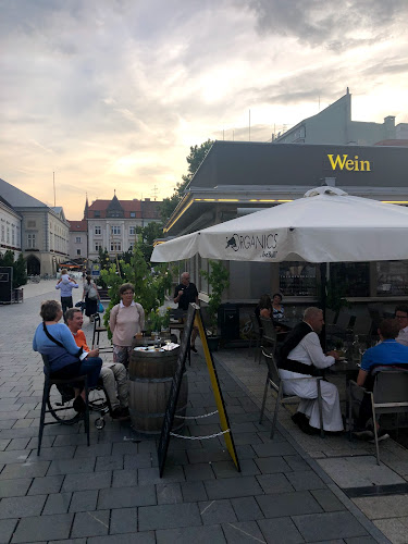 Vino Neustadt - Weinbar und Vinothek
