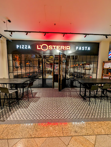 Plus-Kauf-Straße 7, 4061 Pasching