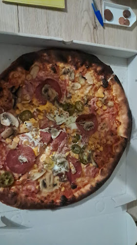 Pizza Kebap Haus Hausmening - Gastronomie und Hotellerie