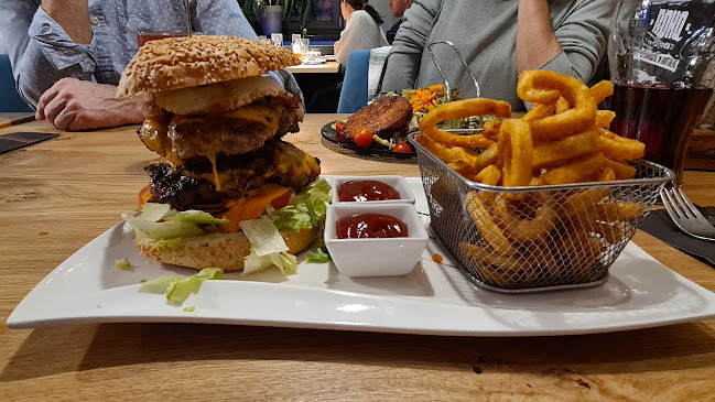 ROKO Restaurant - Gastronomie und Hotellerie