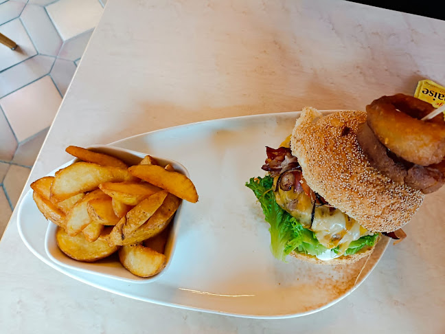 Comentarii opinii despre Dolomiten-Waldschenke Amlach