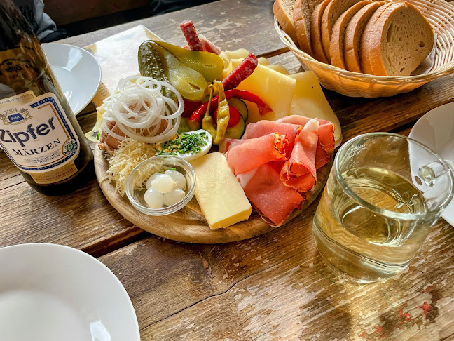 Opinii despre Pfaffenhofener Alm în Pfaffenhofen - Gastronomie und Hotellerie