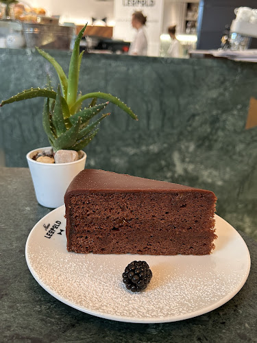 Comentarii opinii despre Herr Leopold - Neue Wiener Kaffeehauskultur