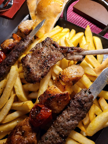 Opinii despre Papa Roy Pizzeria Restaurant Café în Bischofshofen - Gastronomie und Hotellerie