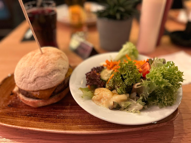 Birnhorn Restaurant & Bar - Gastronomie und Hotellerie