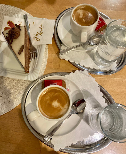 Opinii despre Cafe Gute Laune în Pottenstein - Gastronomie und Hotellerie