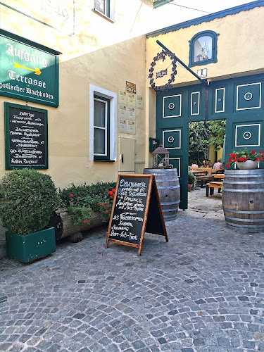 Opinii despre Krug Gumpoldskirchen - Altes Zechhaus & Weingut în Gumpoldskirchen - Gastronomie und Hotellerie