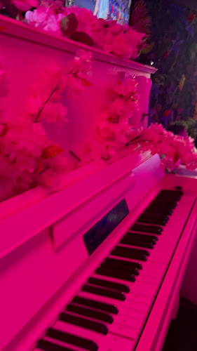 Opinii despre COCO Lounge Klagenfurt în Klagenfurt am Wörthersee - Gastronomie und Hotellerie