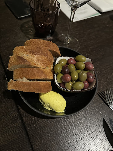 DC Tower 1, Donau-City-Straße 7, 1220 Wien