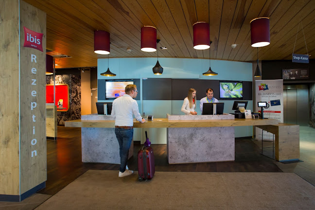 Wiener Außenring Schnellstraße S1, 2320 Schwechat